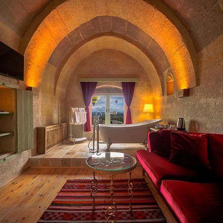 Hotel Takaev Cave House à Uçhisar Extérieur photo